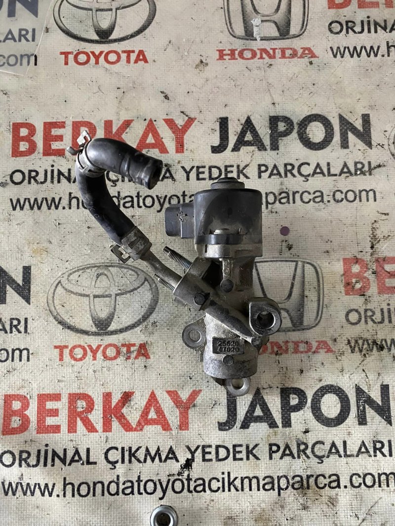 TOYOTA AURİS 1.33 LİFE ÇIKMA ORJİNAL EGR VALFİ